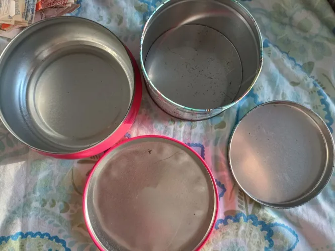Latas antigas