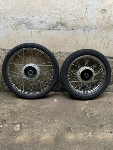 Par rodas originais pop 110i zeradas