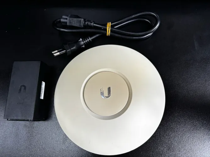 UBIQUITI AP AC LITE