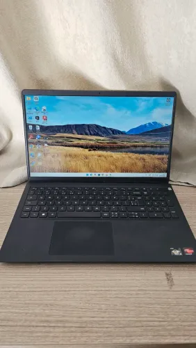 Notebook Dell 15 3000 Amd R5 8gb 256gb ssd