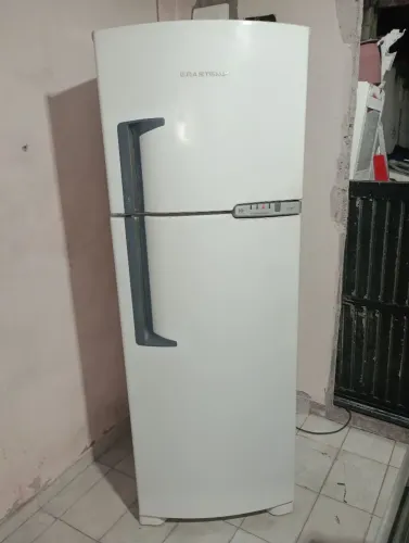 SM vende-se Geladeira