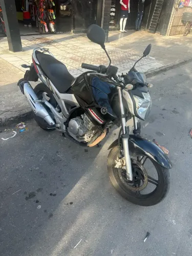 Yamaha Fazer 250 Gasolina 2015