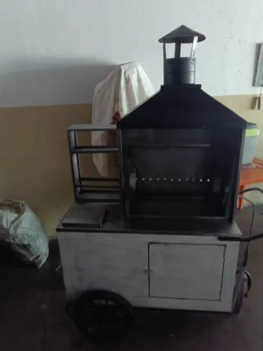 Carrinho de espetinho