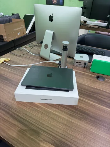 Notebook MacBook Pro M4 512gb 16gb Ram