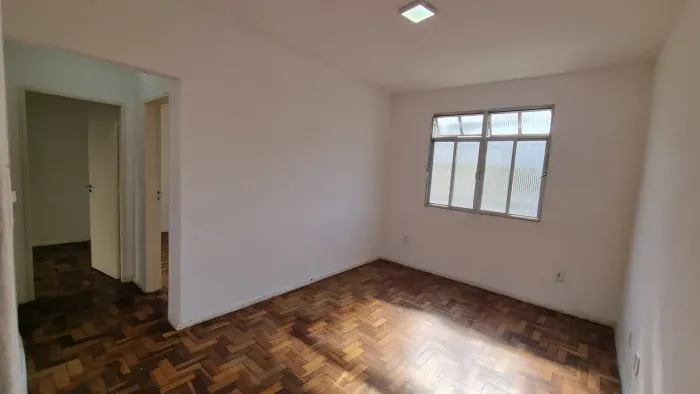 Apartamento com 2 quartos na Freguesia