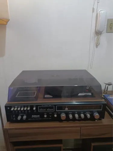 Toca Disco 3 x 1 - National SS-7070A