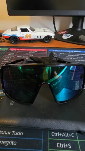 Oculus Oakley Sutru S - Perfeito Estado!