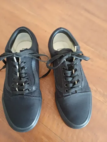 Tênis Vans original,número 37com 10 dias de uso