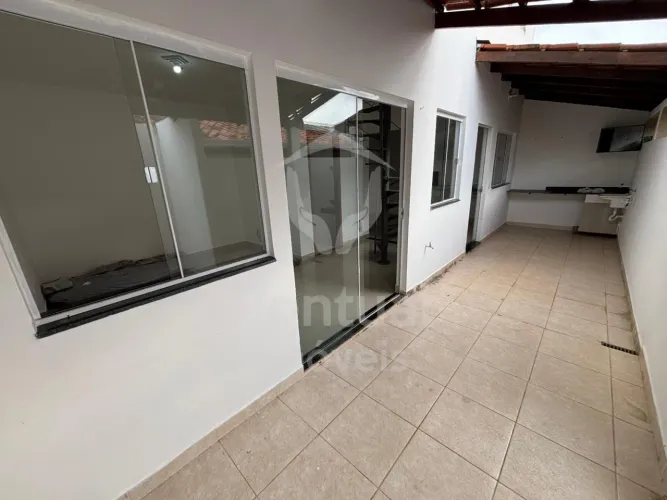 Casa para aluguel, 2 quartos, 2 banheiros, 2 vaga, JARDIM CANAA - UBERLANDIAMG