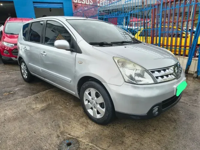 Nissan Livina SL 1.6 16V Flex Fuel 5P 2010