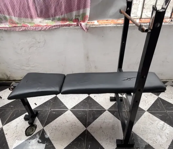 Banco de Supino Reto com Suporte para Barra - Musculação Residencial