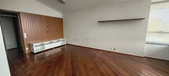 Apartamento de alto padrão para locação no Edifício Villa Romana - Londrina/PR
