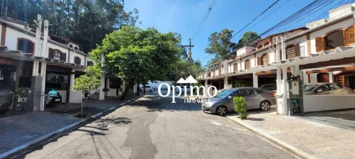Casa em Condomínio para Alugar no Jardim Marajoara | 2 Vagas, Espaço Gourmet e Segurança 2