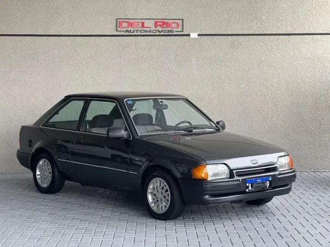 Ford Escort GL 1.6i / 1.6 (álcool) 1989