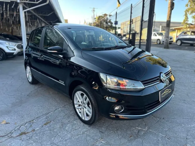 Volkswagen Fox Highline 1.6 Flex 16V 5P 2015