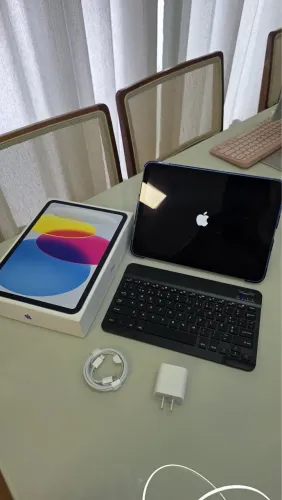 iPad 11