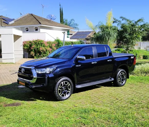 Toyota Hilux CD SRV 4X4 2.8 TDI Diesel Aut. 2021