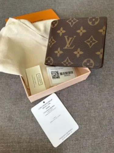 Carteira Louis Vuitton Multiple Nova