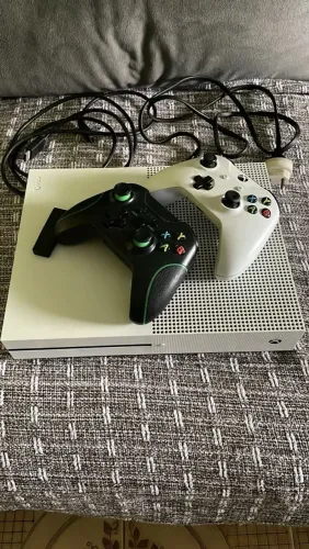 XBOX ONE S BRANCO 1T- IMPECÁVEL *TROCO
