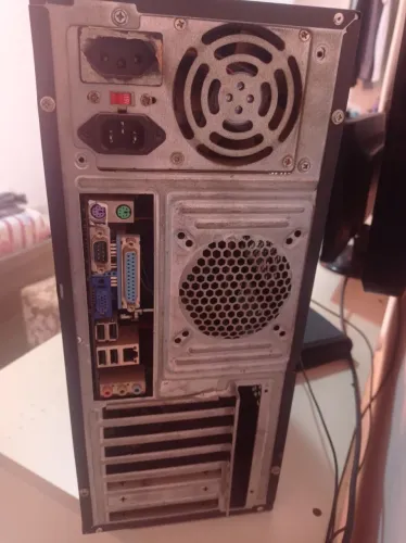 VENDO COMPUTAADOR ?