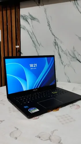 NOTEBOOK ASUS