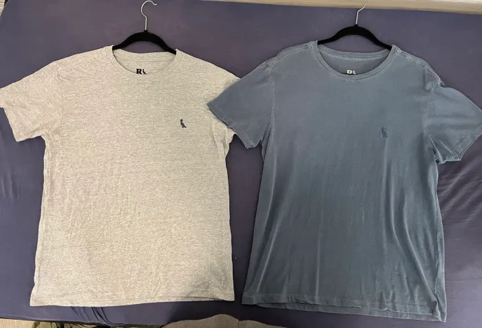 Duas camisas Reserva