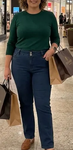 Calça jeans Tplus (veste melhor 50)