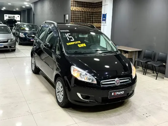 Fiat Idea Attractive 1.4 Fire Flex 8V 5P 2015