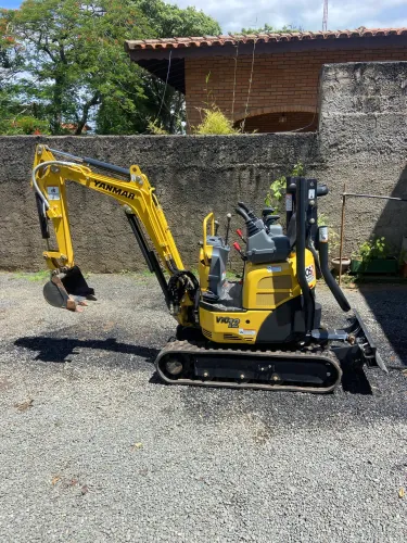 Mini escavadeira Yamar Vio 12