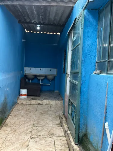 Alugo casa no bairro jardim alvorada rua Flor da amizade N;53