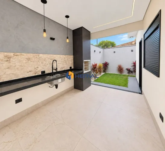 Casa com 3 quartos à venda, 114 m² por R$ 690.000 - Jardim Liberdade - Maringá/PR