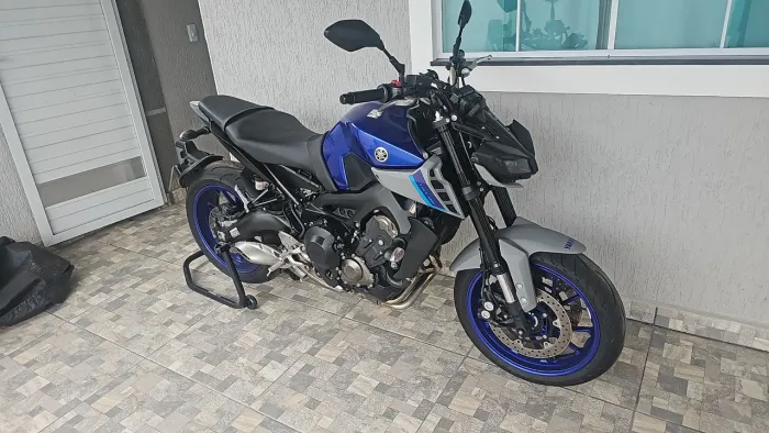 MT09 Nova...