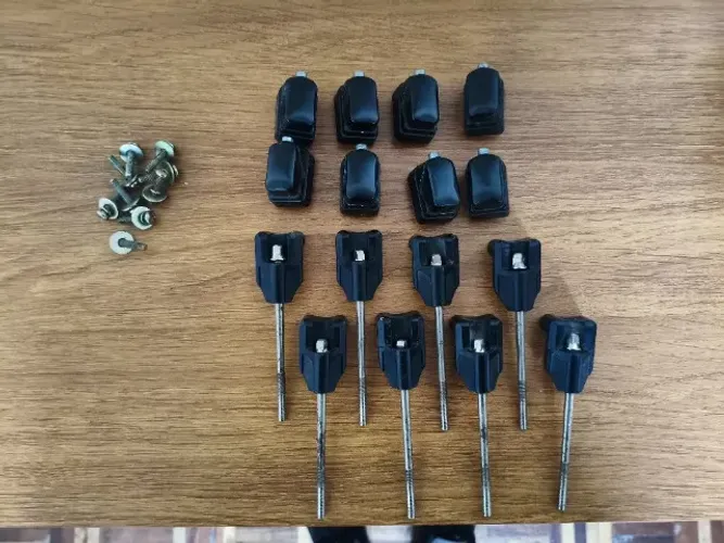 Kit com 8 Canoas e 8 Garras com Parafusos RMV Road Quadradinha para Bumbo