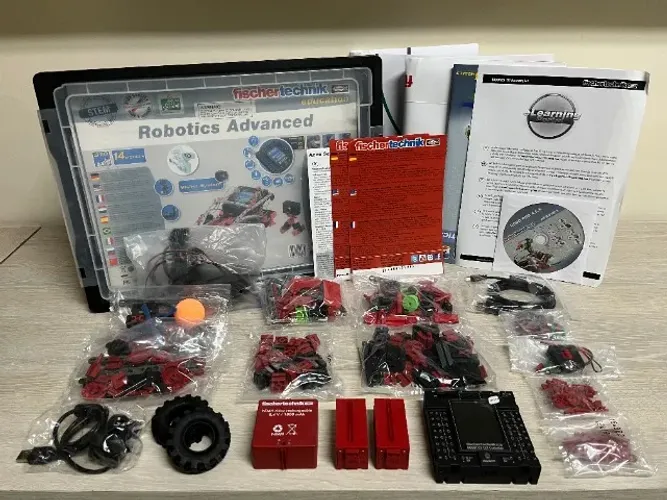 Kit Robótica Advanced 533018 310 Peças 14 Modelos