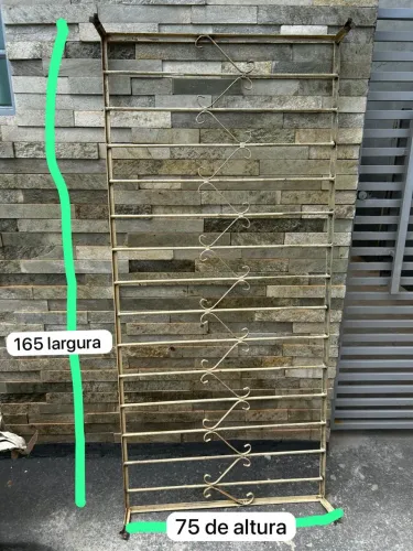 Vendo grade de porta e janela