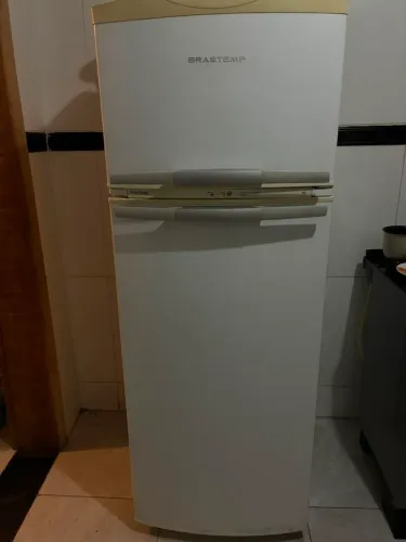 Vende-se motivo mudança