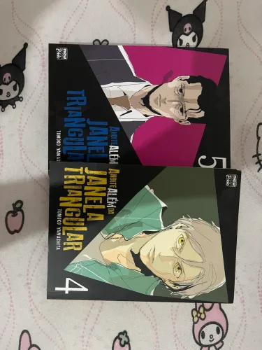 Manga a noite além da janela triangular volume 4 e 5