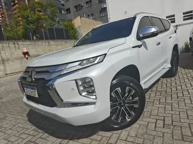 Mitsubishi Pajero Sport HPE-S 2.4 4X4 Diesel AUT 2024