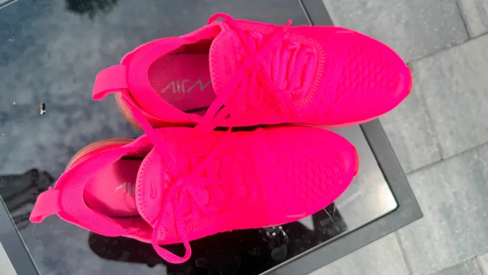 Nike Air Max 270 feminino tamanho 37