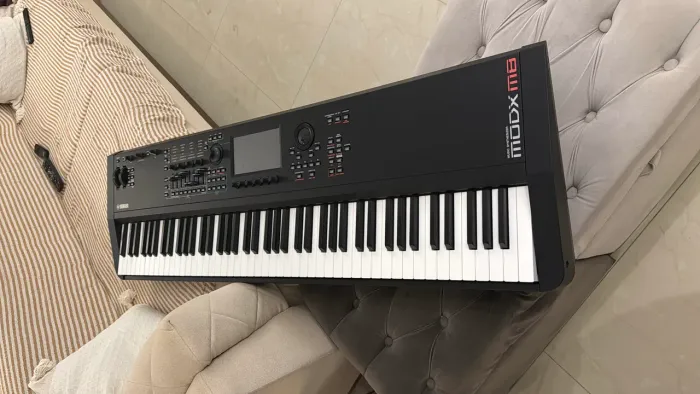 Yamaha Modx M8 (aceito troca em M6 ou Montage)