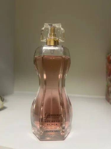 Perfume glamour o Boticário, sem caixinha e redinha, porém sem uso