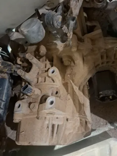 Vende-se peças do jac j3