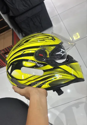CAPACETE HELT COM ÓCULOS INTERNO