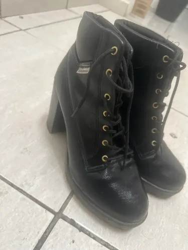Bota moleca pra frio