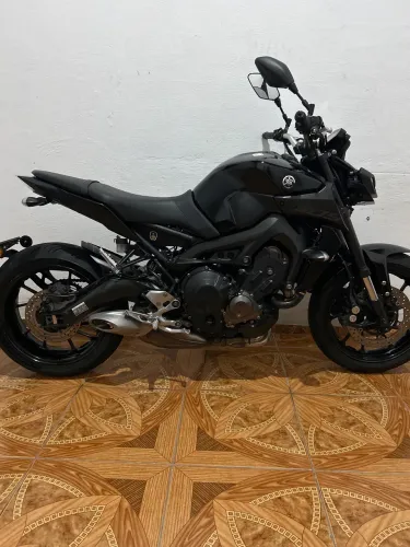 Yamaha mt09