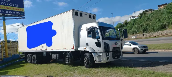 Caminhão Ford cargo 2428 Bitruck