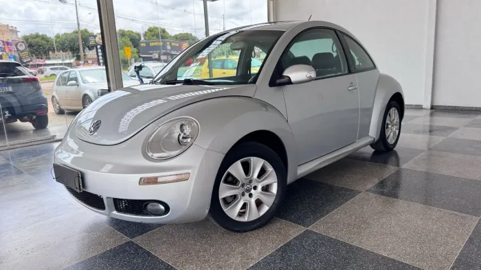 Volkswagen New Beetle 2.0 MI Mec./aut. 2009