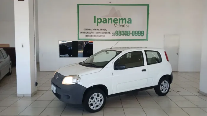 Fiat Uno Furgão 1.0 Fire Flex 8V 3P 2015