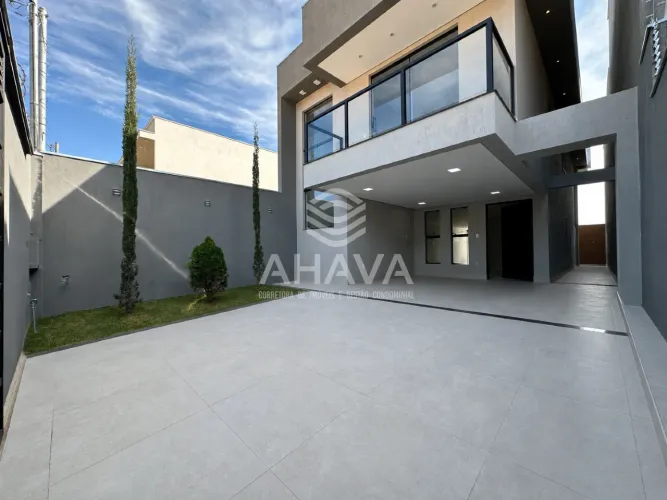 Casa Geminada 4 Quartos à Venda, 210m², Trevo, próximo à Toca da Raposa 2 .