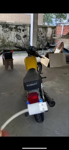 Vendo Intruder 125 Carburada